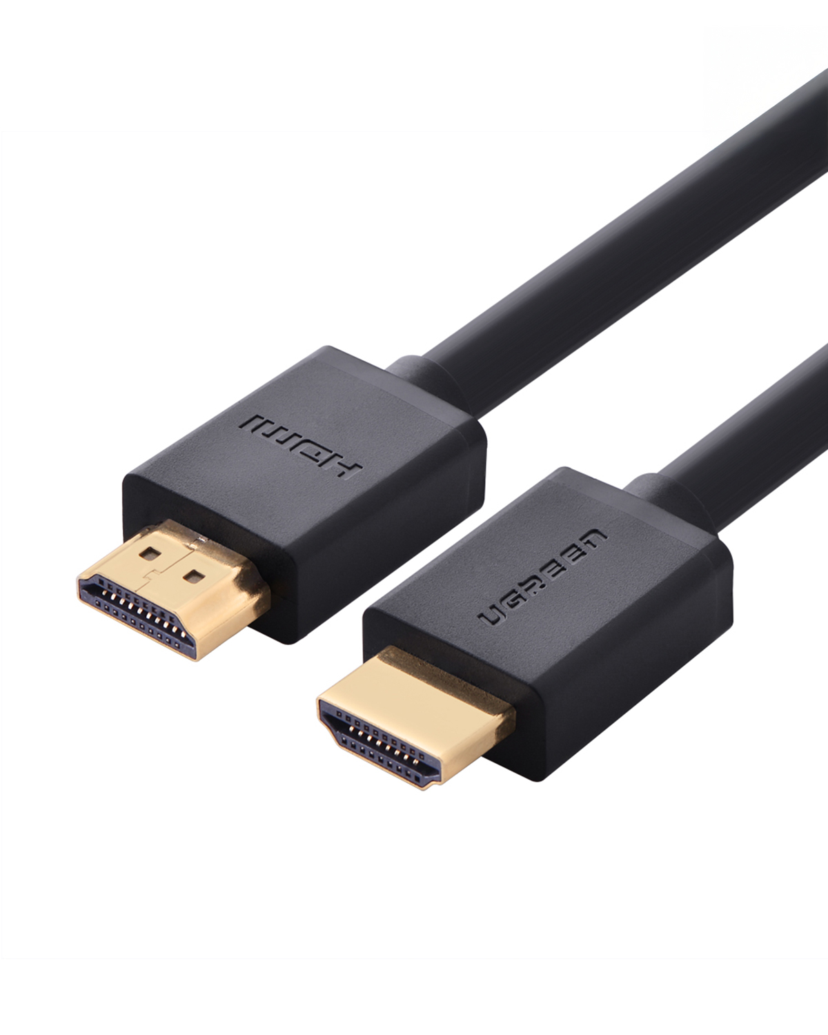 Altın konektörlü iki siyah HDMI kablosu. Birinde 'HDMI' yazıyor, diğerinde 'UGREEN'. Her ikisi de beyaz bir arka plan üzerinde.
