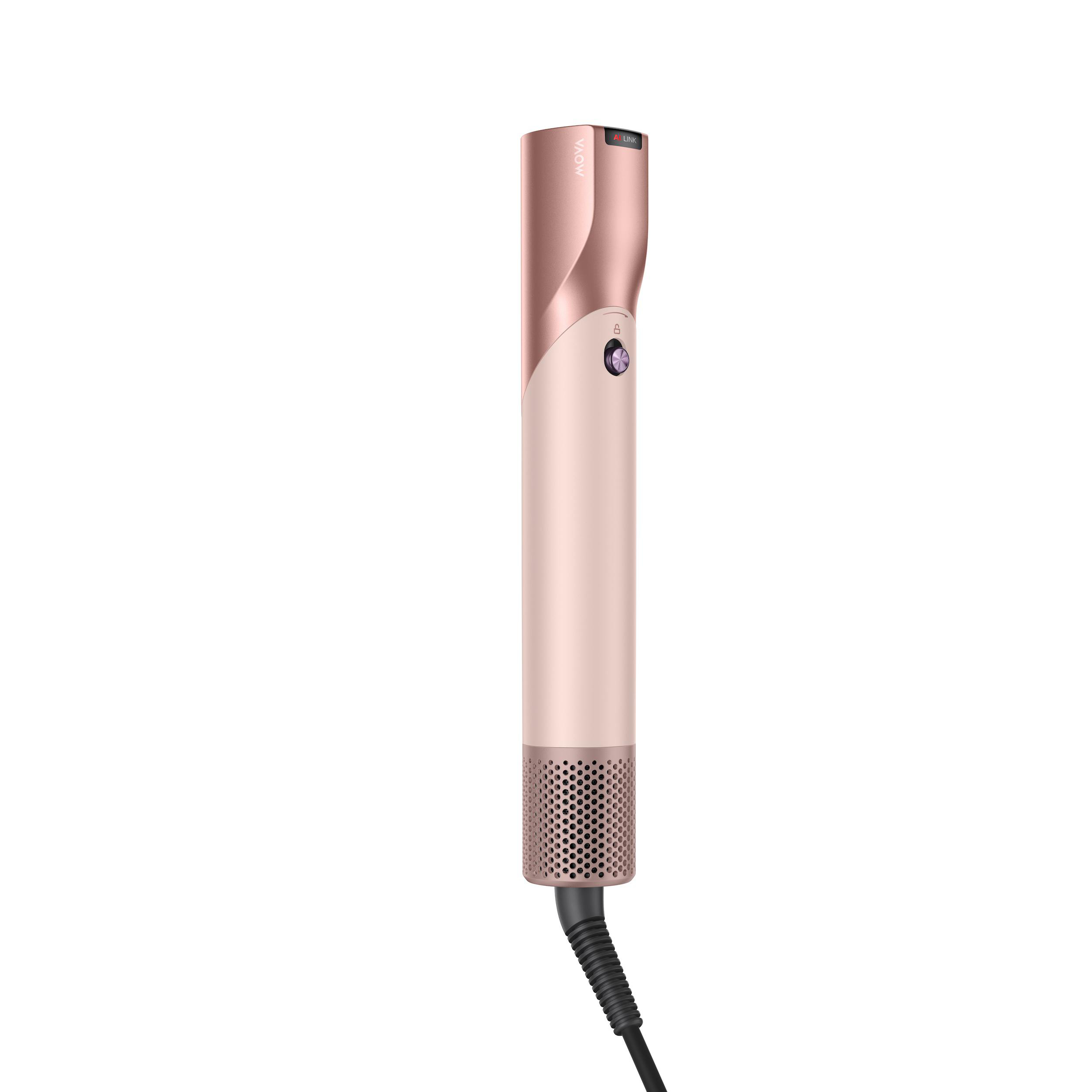 Ein roségoldenes Haarstyling-Werkzeug auf weißem Hintergrund. Es hat einen zylindrischen Körper mit schwarzem Netzkabel.