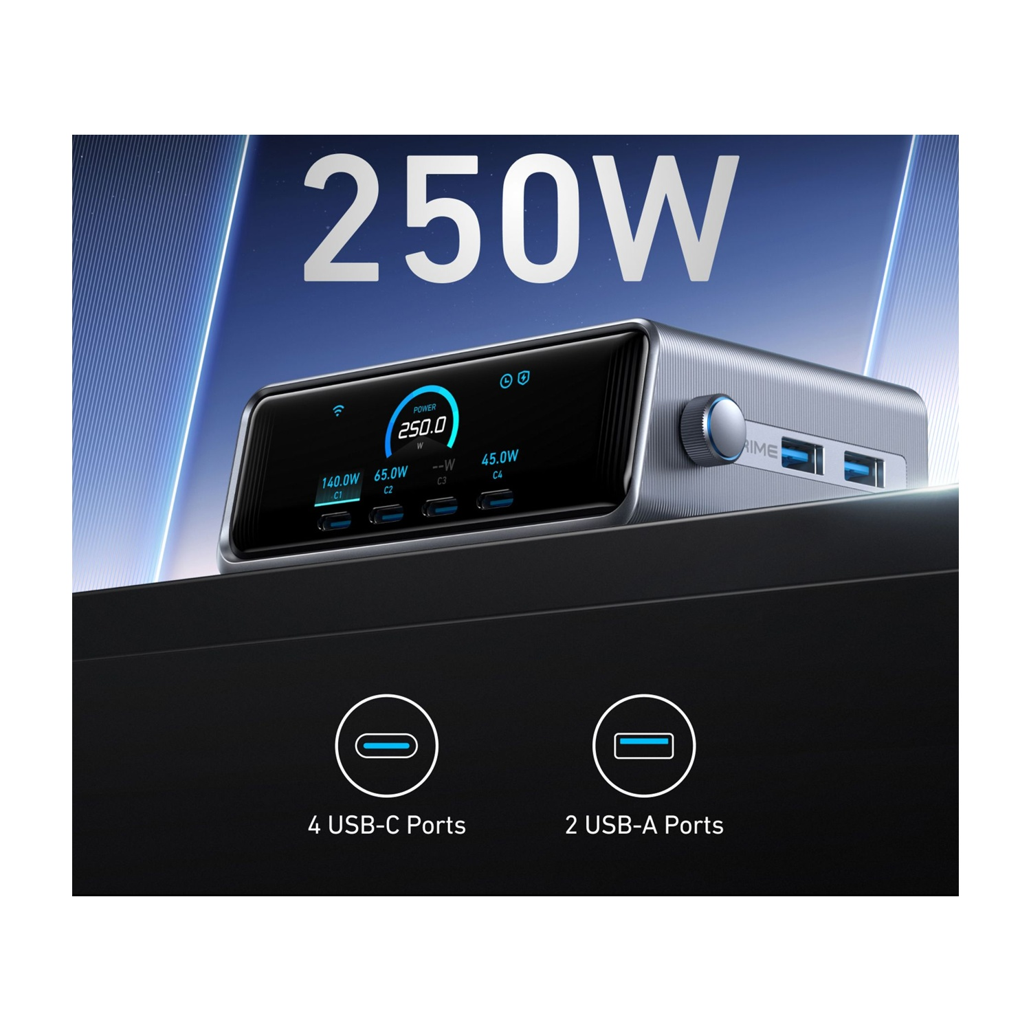 Una stazione di ricarica argentata con schermo che mostra 250W. Ha porte USB-C e USB-A, etichettate. Sfondo con sfumatura blu.