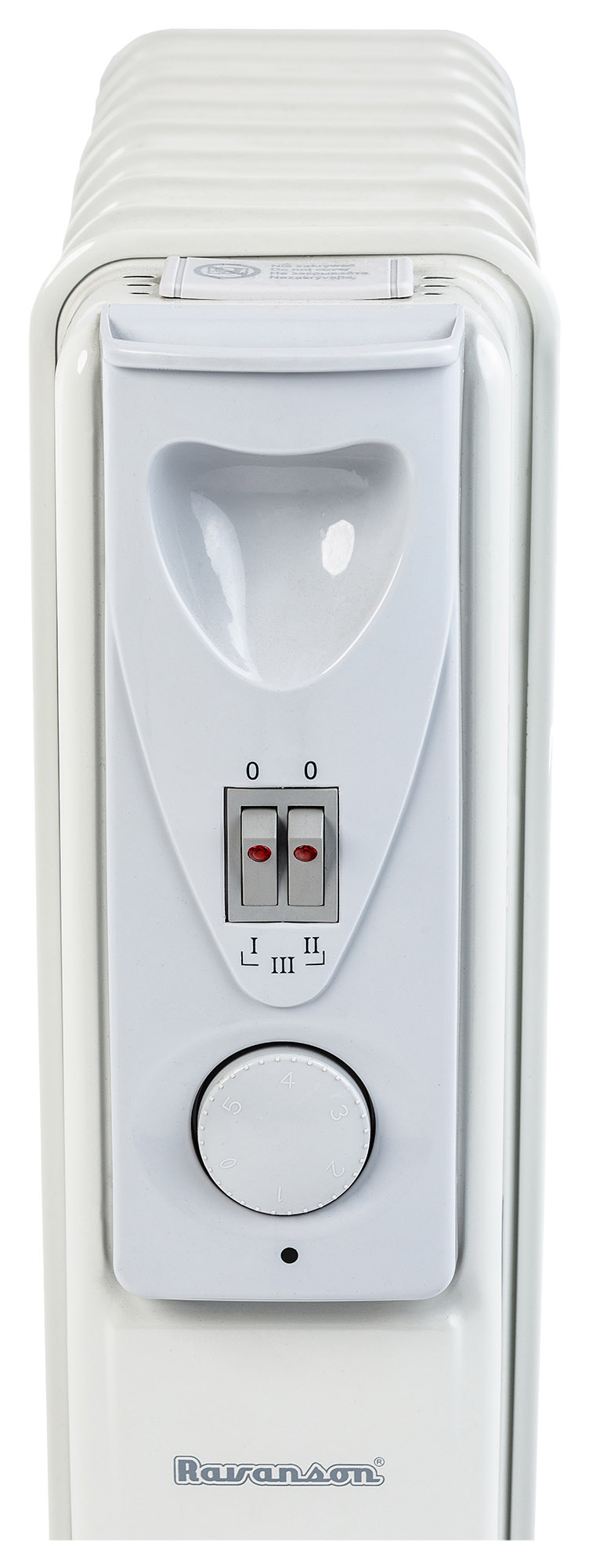 Biały grzejnik olejowy z elementami sterującymi: przełączniki (0, I, II, III), pokrętło i nazwa marki. Grzejnik jest pionowy.