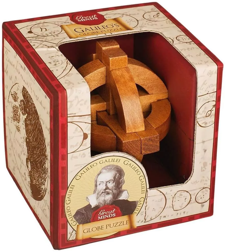 Egy fából készült Galileo Föld-puzzle egy dobozban. A doboz piros és krémszínű, Galileo Galilei képével és a "Great Minds Globe Puzzle" felirattal.