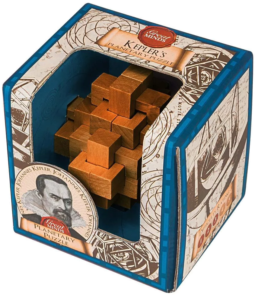 Egy fából készült rejtvény egy dobozban. A dobozon Kepler bolygó rejtvénye, Johannes Kepler portréja és egy nehézségi besorolás látható.