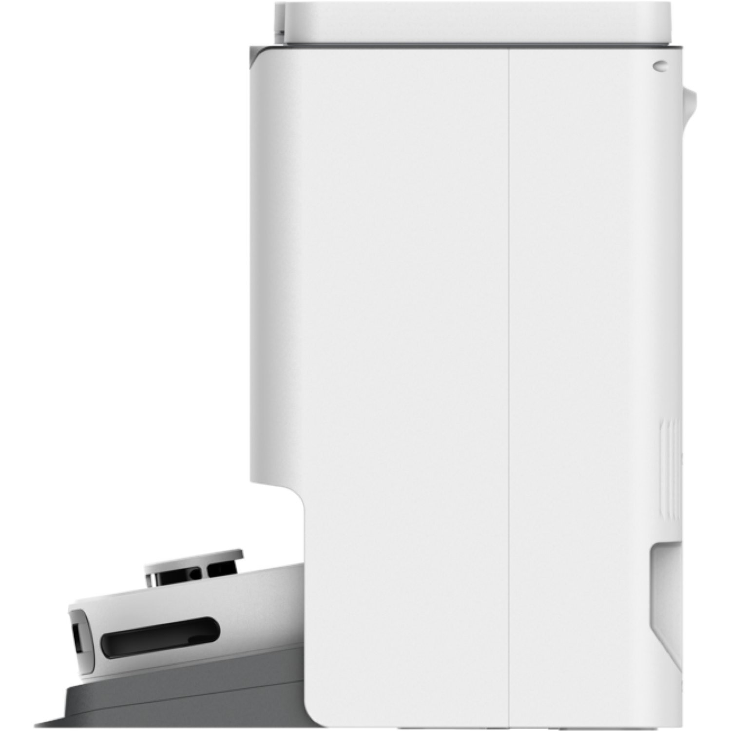Vue latérale d'un aspirateur robot blanc. Il a un corps carré, un dessus cylindrique et un module de nettoyage gris.