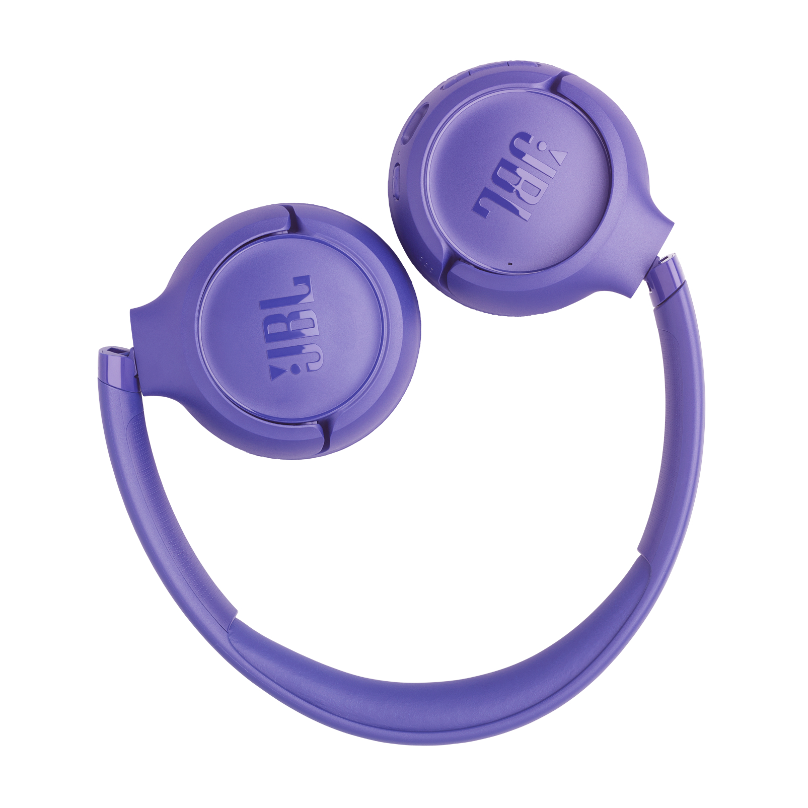 Violette JBL-Kopfhörer auf weißem Hintergrund. Die Kopfhörer sind zusammengeklappt und zeigen das JBL-Logo.