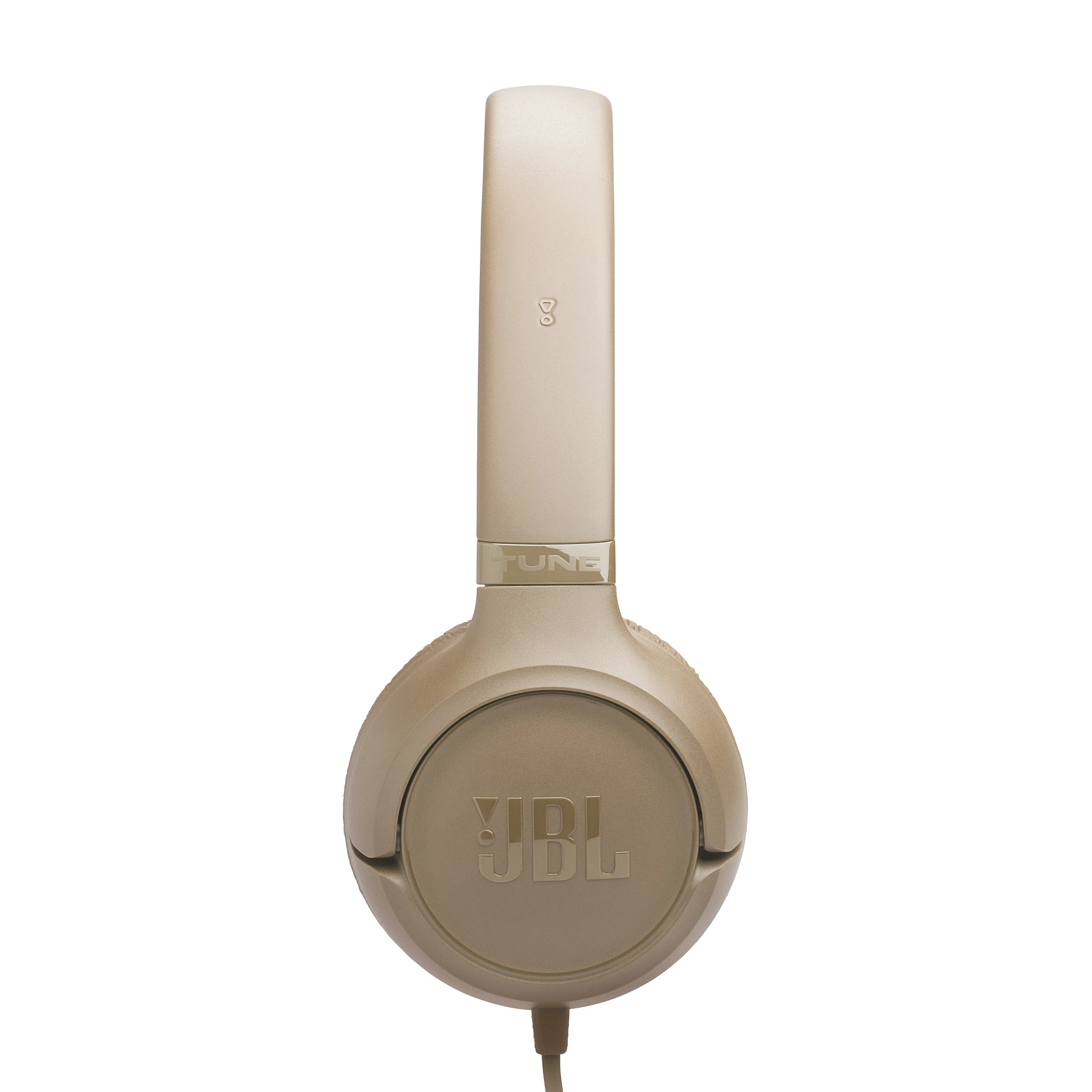 Beige JBL-Kopfhörer. Die Kopfhörer sind zentriert und zeigen das Band und die Ohrmuscheln. Das JBL-Logo ist sichtbar.