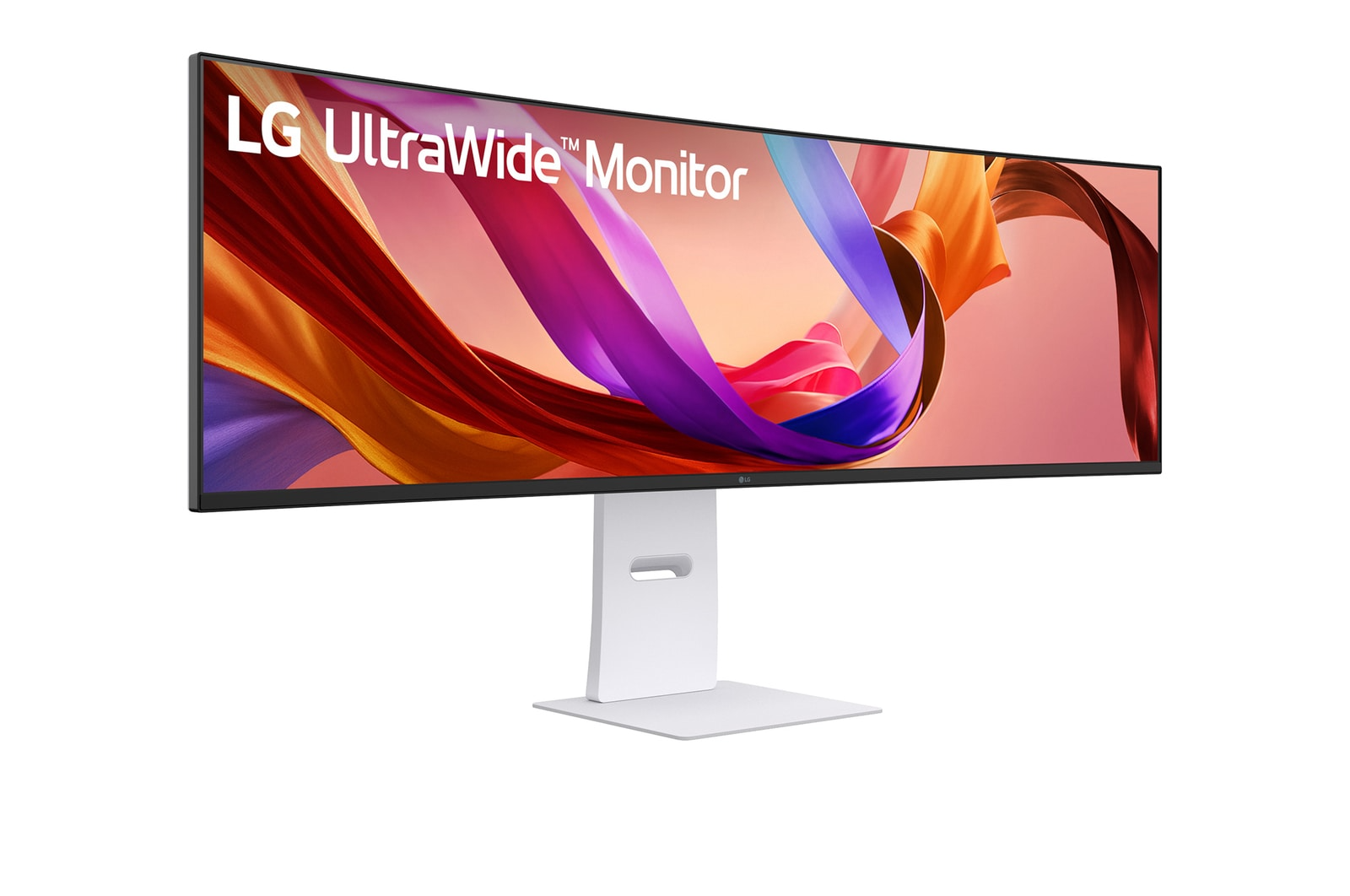 Egy LG UltraWide monitor fehér állványon. A képernyő színes, áramló formákat jelenít meg. A monitor ívelt kialakítású.