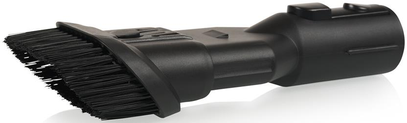 Brosse noire pour aspirateur. Elle a une tête de brosse à une extrémité et un corps cylindrique à l'autre. La brosse est inclinée.