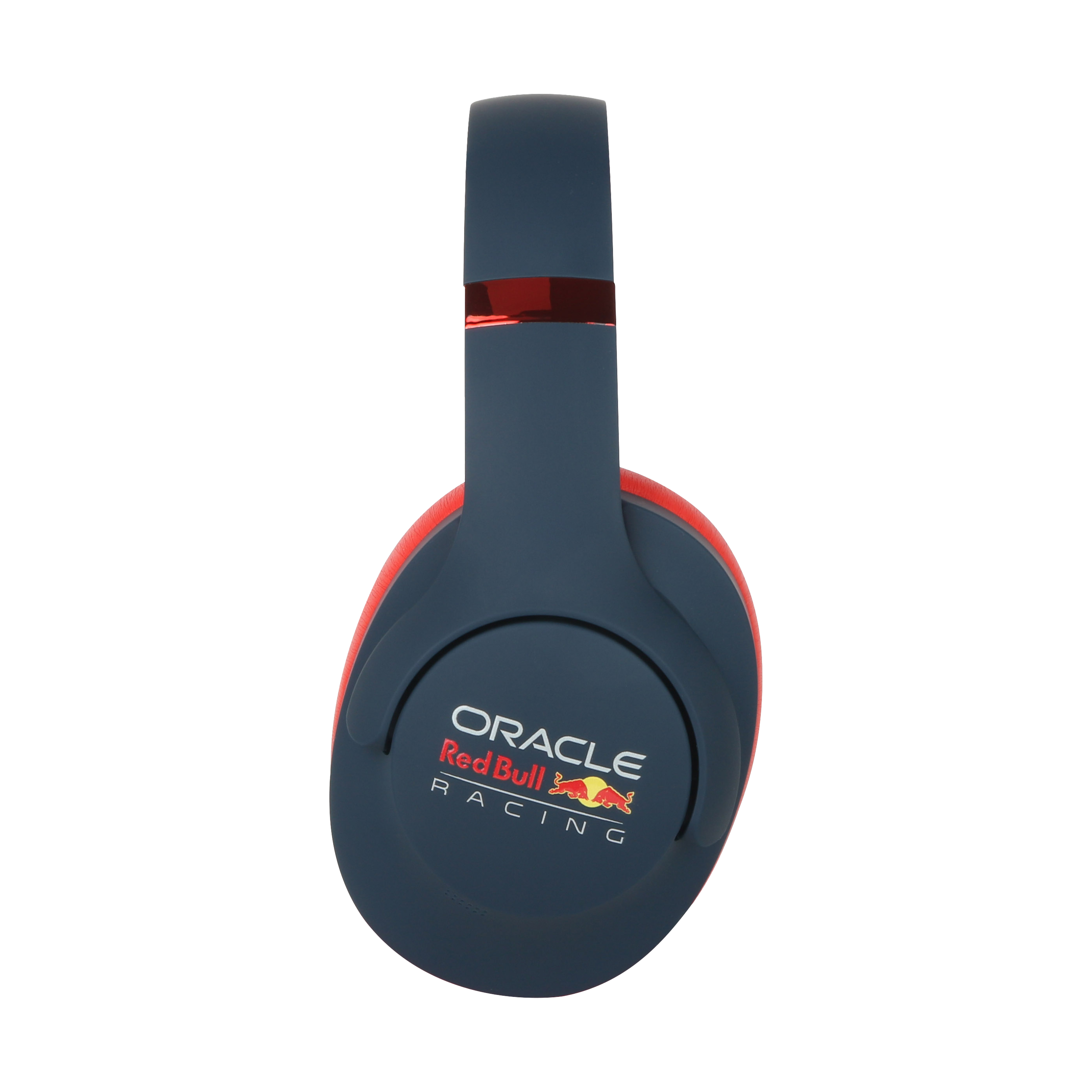 Kopfhörer mit dunkelblauen Ohrmuscheln und Bügel, rote Akzente. Das Logo lautet 'ORACLE Red Bull Racing'. Weißer Hintergrund.