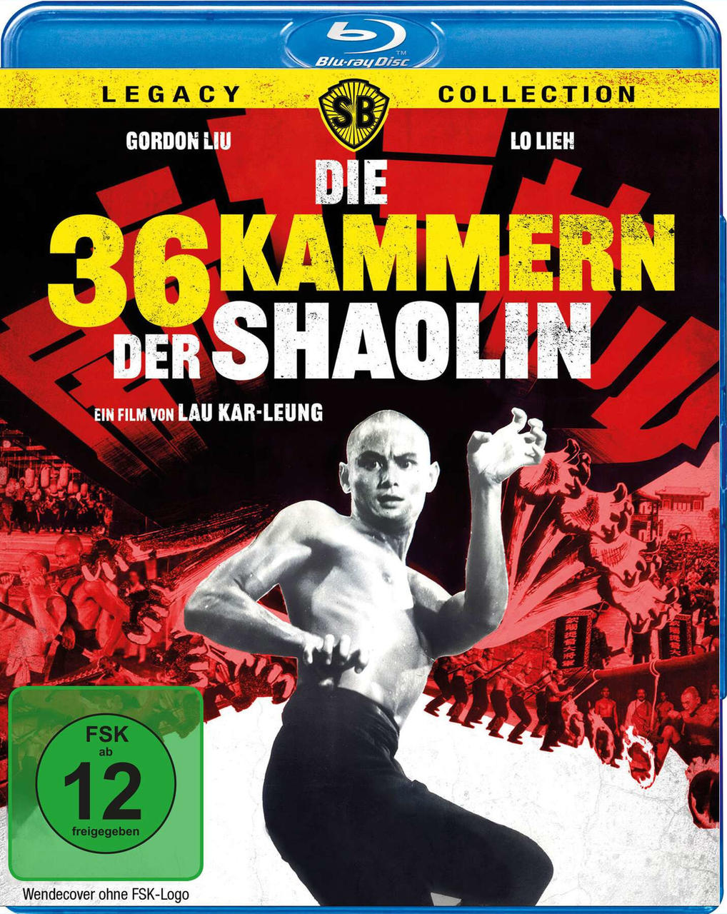Blu-ray-Cover von Die 36 Kammern der Shaolin. Zeigt einen glatzköpfigen Mann in Kampfhaltung, roter und weißer Hintergrund.