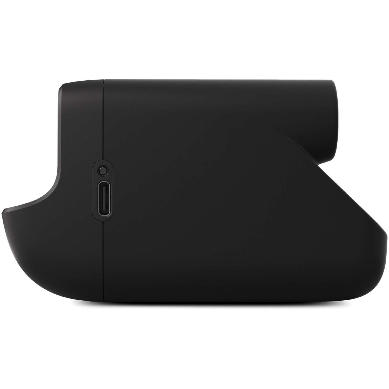 Un appareil noir incurvé avec un port sur le côté. Il a un dessus arrondi et une base plate, sur fond blanc.