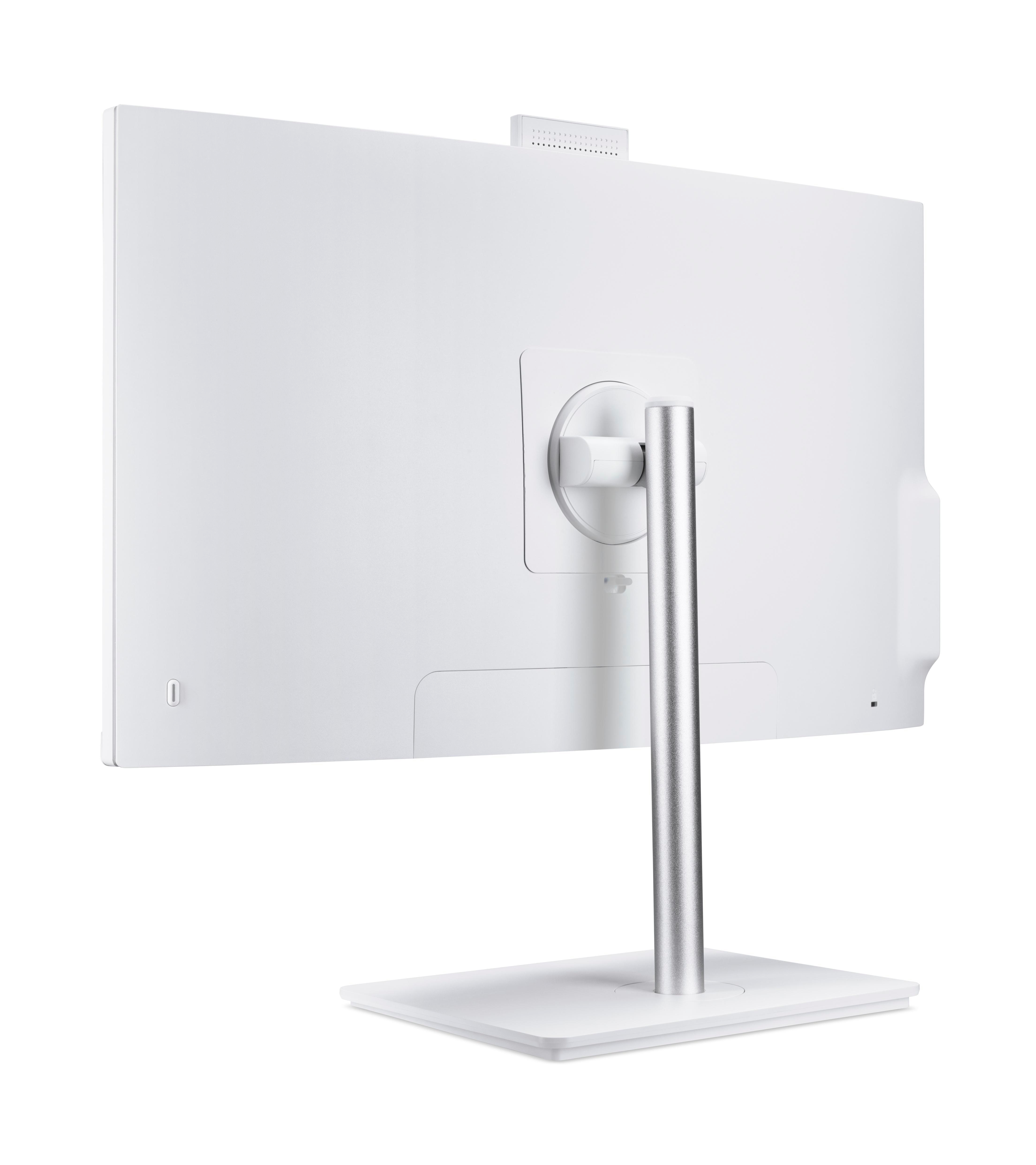 Rückansicht eines weißen Computermonitors mit silbernem Ständer. Der Monitor hat eine Webcam oben.