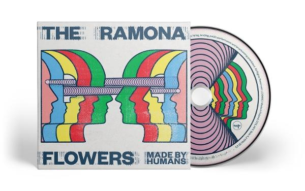 CD-Hülle mit farbenfroher Profilkunst, CD rechts. Der Text lautet 'THE RAMONA FLOWERS MADE BY HUMANS'.
