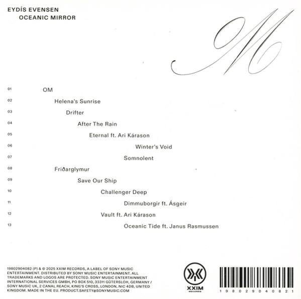 Weißes Albumcover mit Titelliste: OM, Helena's Sunrise, Drifter, After The Rain, Eternal ft. Ari Kárason usw.