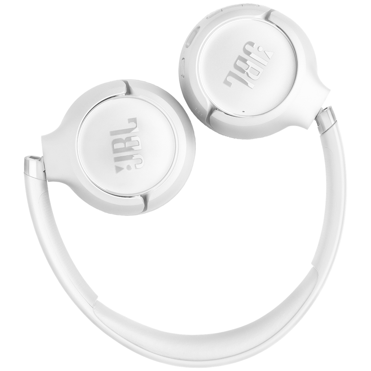 Casque JBL blanc sur fond blanc, avec le logo visible sur les oreillettes. L'arceau se courbe, reliant les écouteurs.