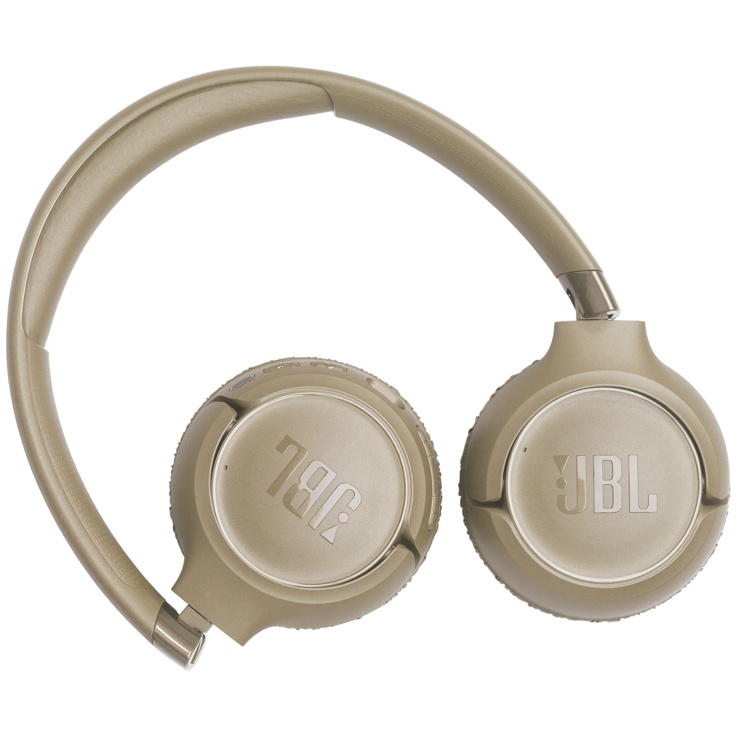 Hellbraune JBL-Kopfhörer auf weißem Hintergrund. Es sind Over-Ear-Kopfhörer mit dem JBL-Logo auf den Ohrmuscheln.