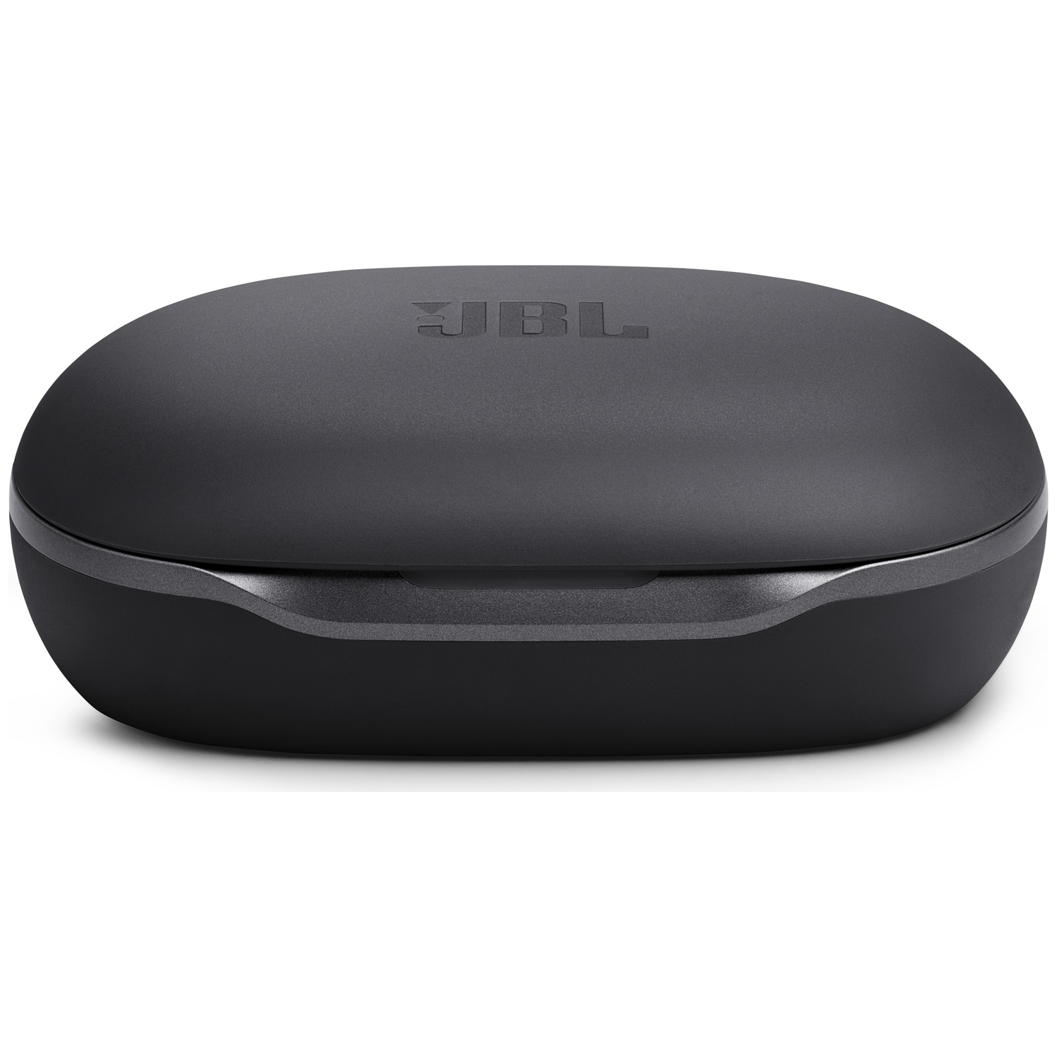 Un étui d'écouteurs JBL noir de forme ovale. Le logo JBL est en relief sur le dessus. L'étui est sur fond blanc.