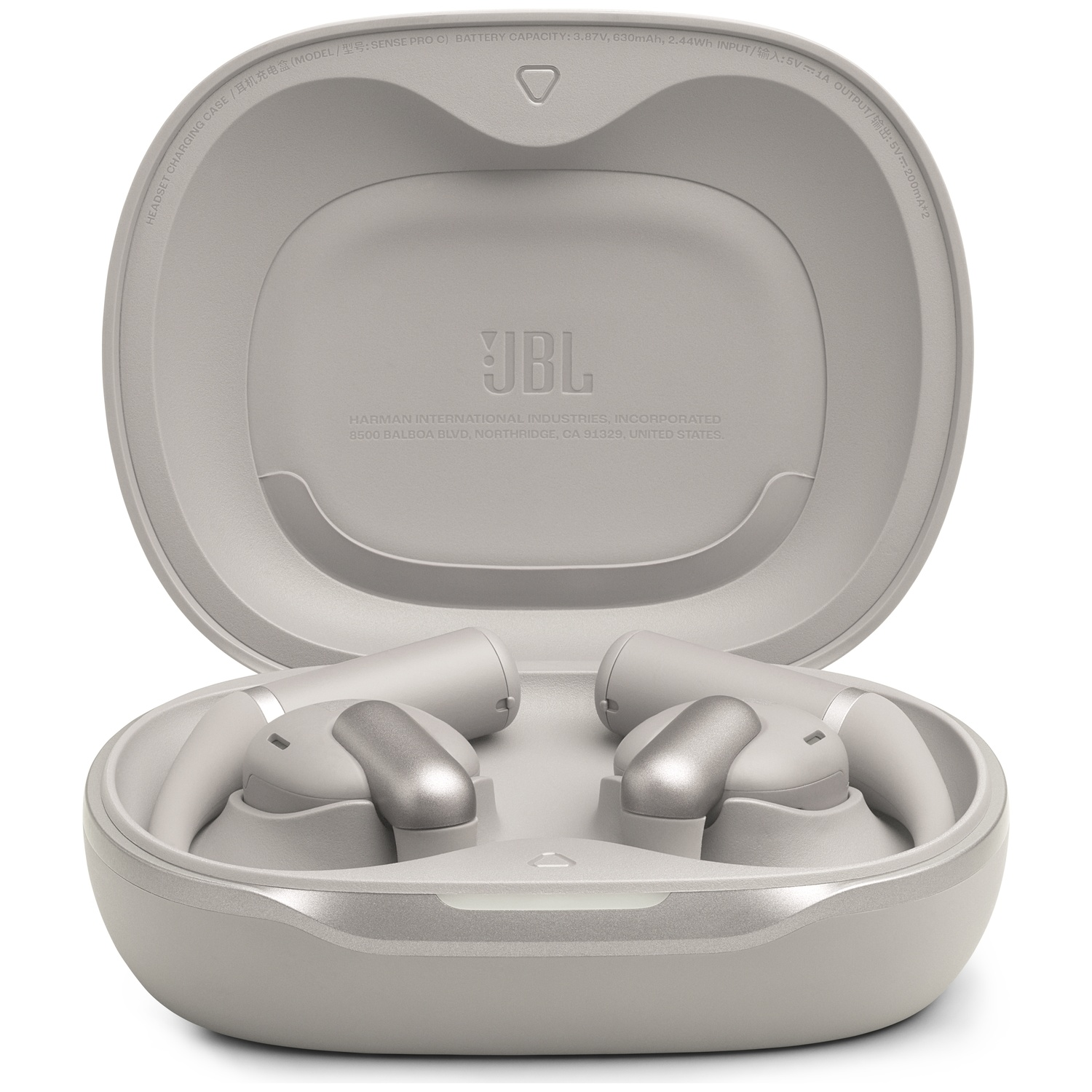 Open JBL oplaadcase met oordopjes erin. Case en oordopjes zijn lichtgrijs. JBL logo binnenin.