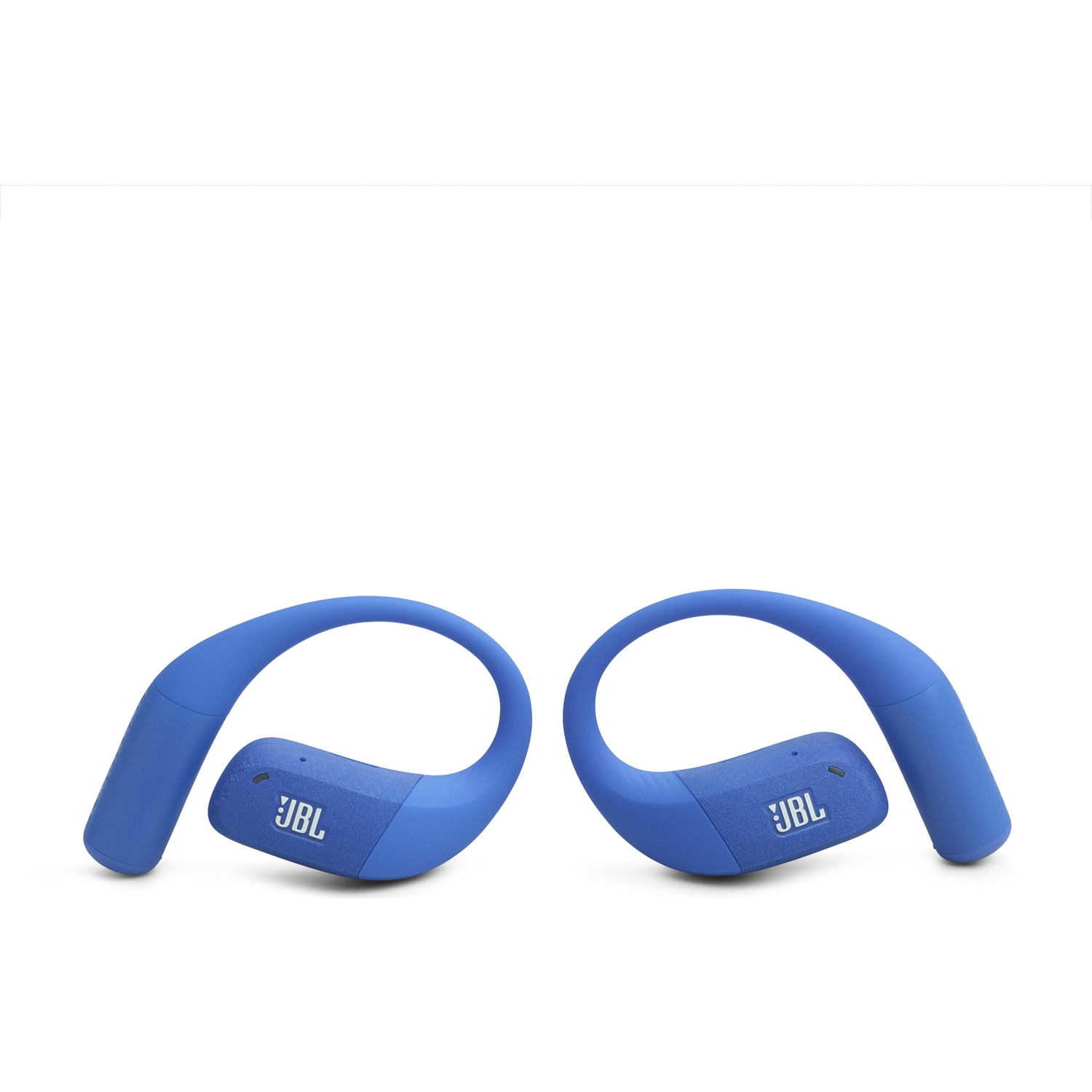 Deux écouteurs JBL bleus avec crochets d'oreille. Fond blanc. Le logo JBL est visible sur les écouteurs.