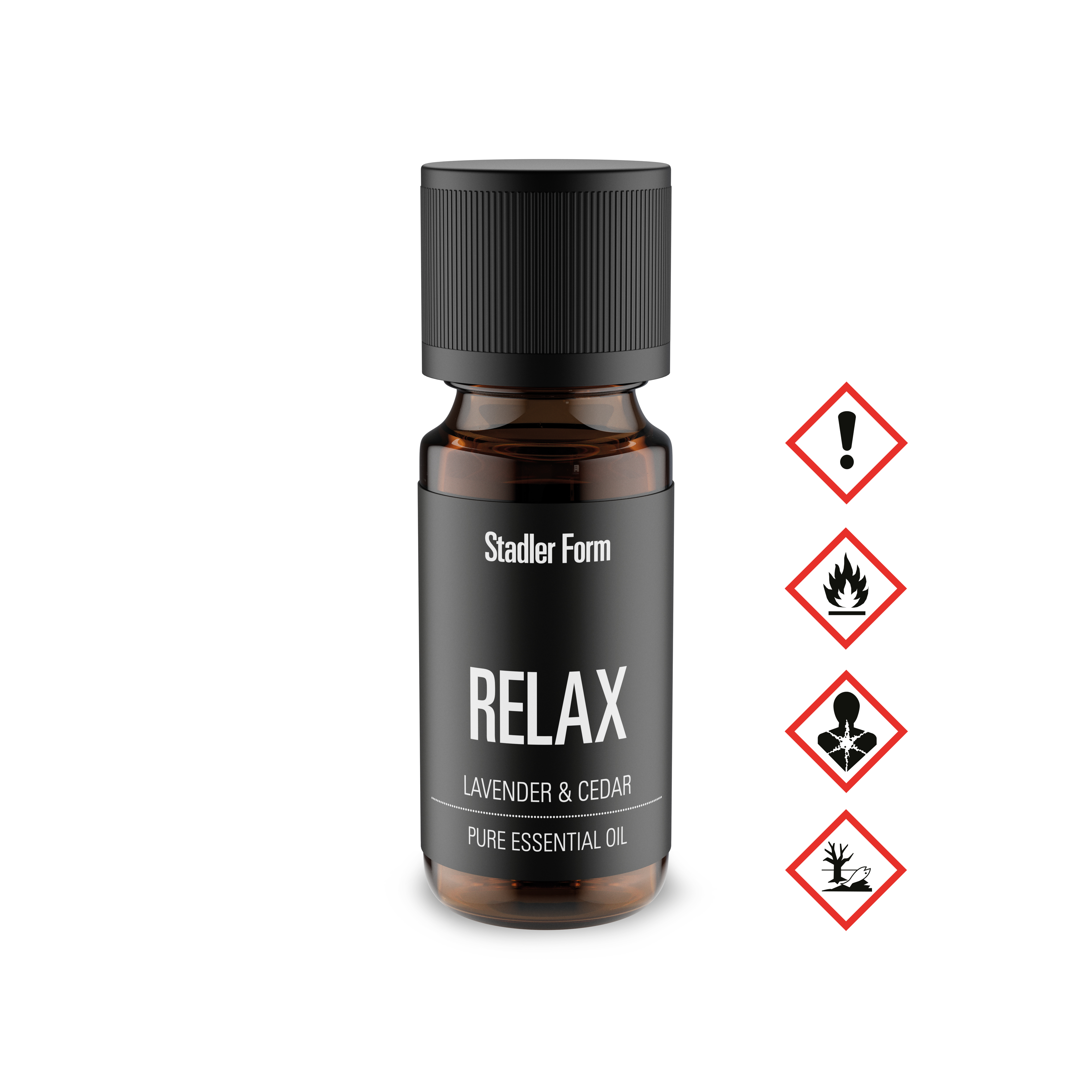 Eine Flasche ätherisches Öl mit der Aufschrift 'RELAX'. Enthält Warnsymbole für Gefahren. Weißer Hintergrund.