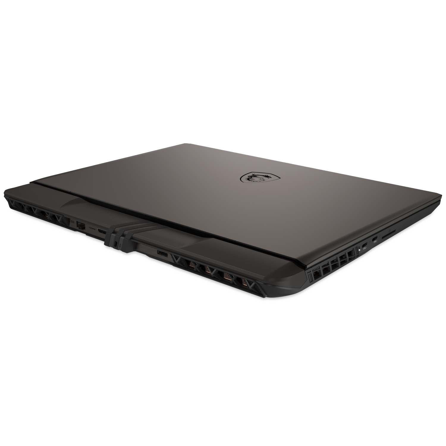 Een gesloten zwarte laptop staat iets schuin en toont de boven- en zijkant. Het MSI-logo is zichtbaar. Poorten en ventilatieopeningen bevinden zich aan de zijkant.