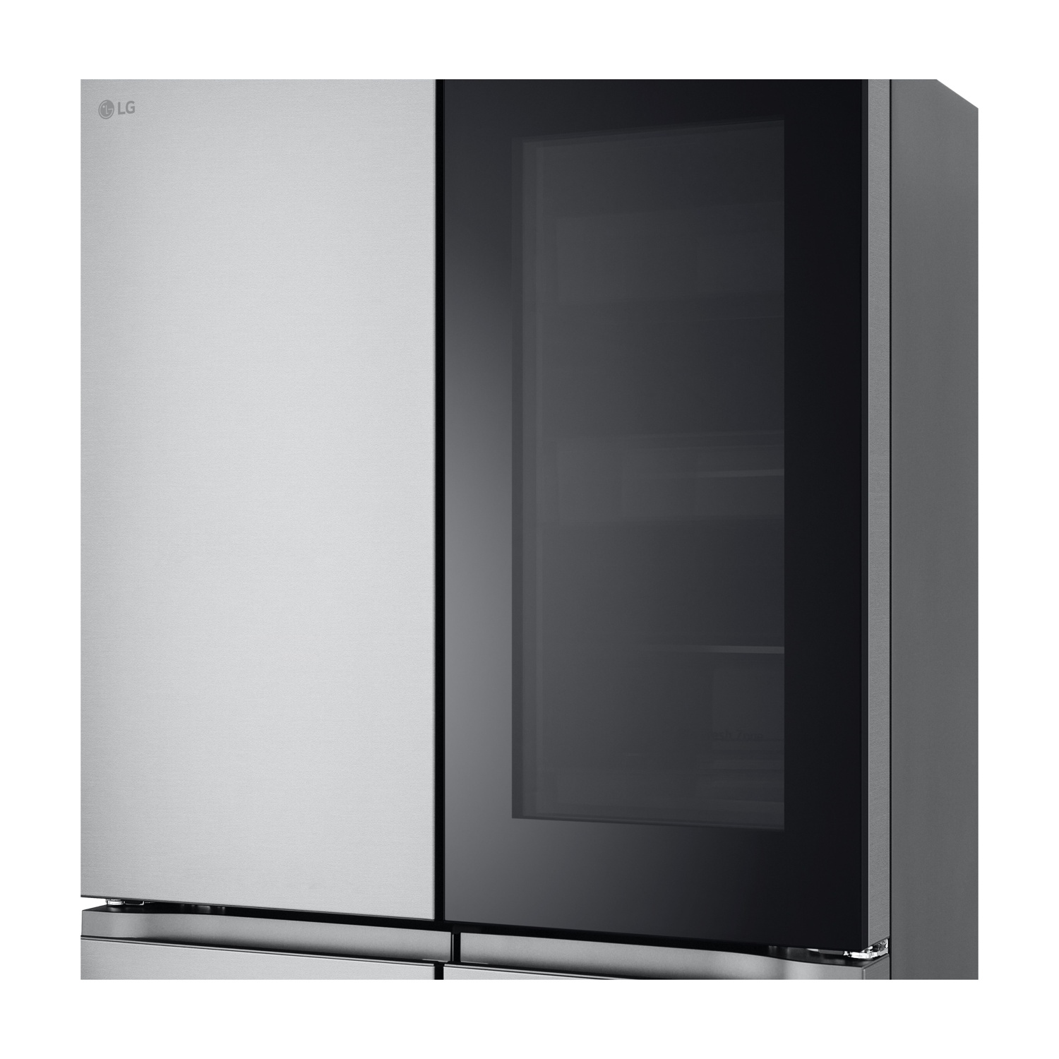Un frigorifero LG argentato. Una porta è un pannello di vetro scuro. Il logo LG è in alto a sinistra.