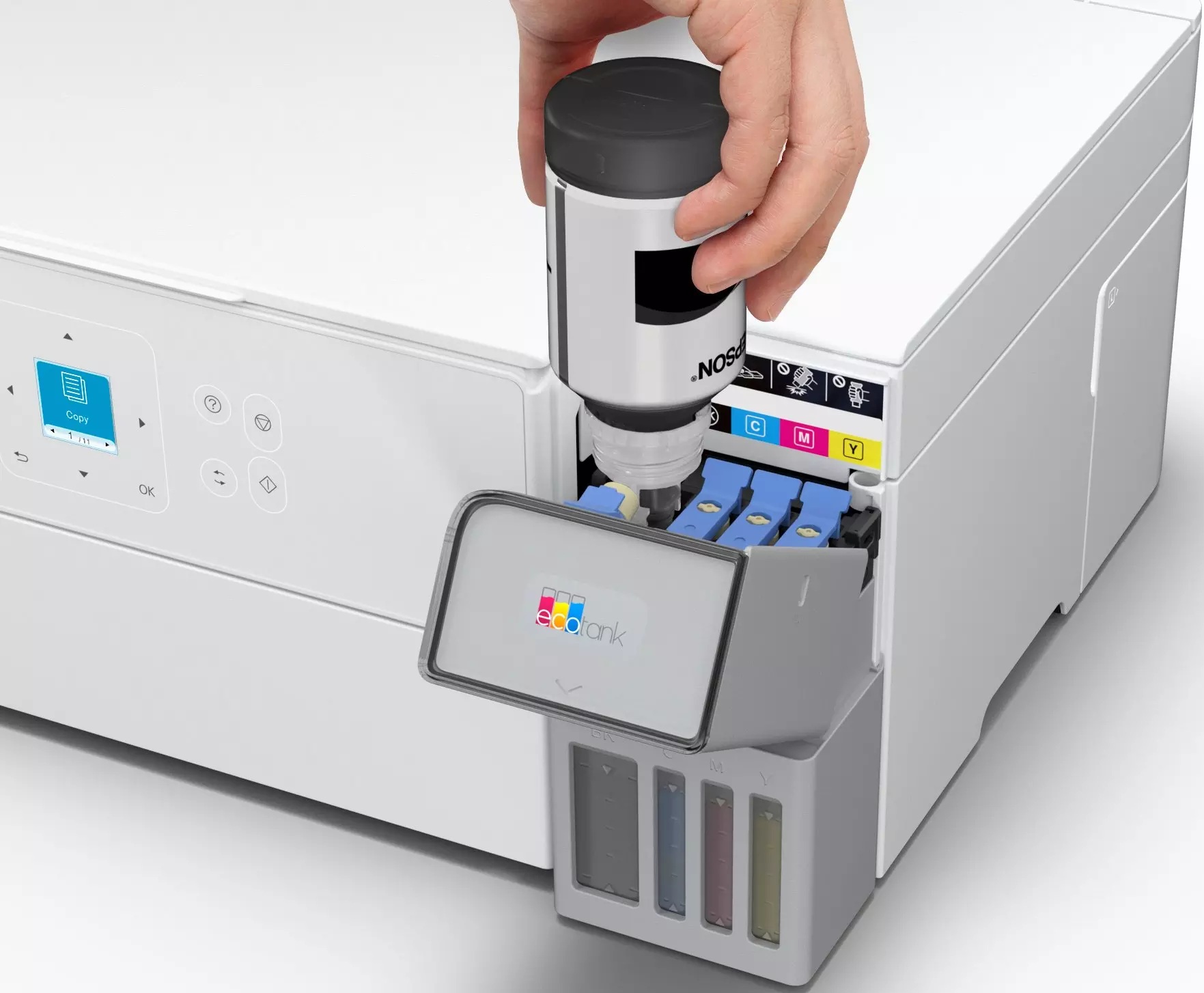 Una mano sta inserendo un flacone di inchiostro in una stampante Epson. La stampante è bianca con un sistema a serbatoio di inchiostro a colori.