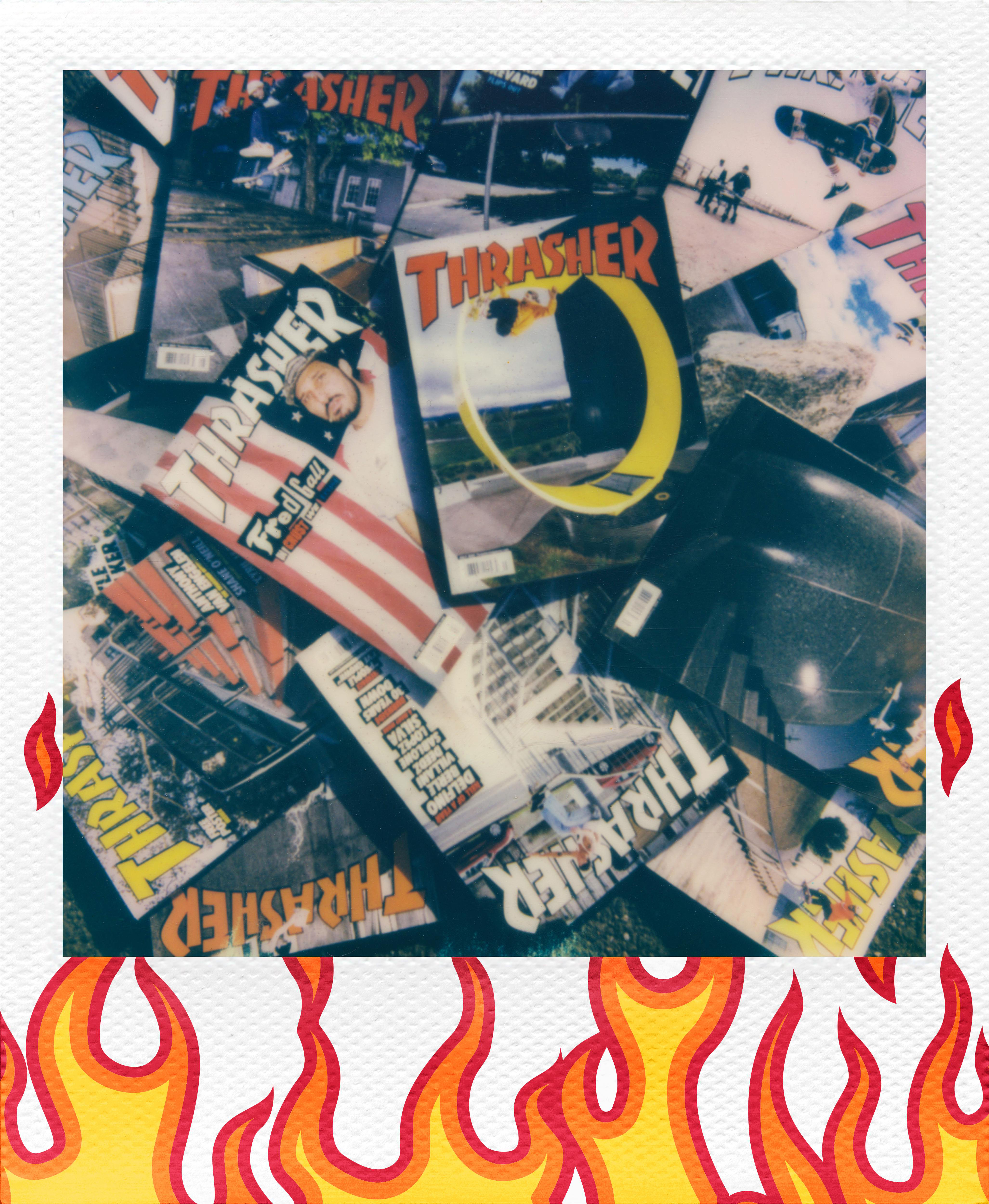 Polaroid-Foto mit Thrasher-Magazinen. Rote Flammen oben und unten.