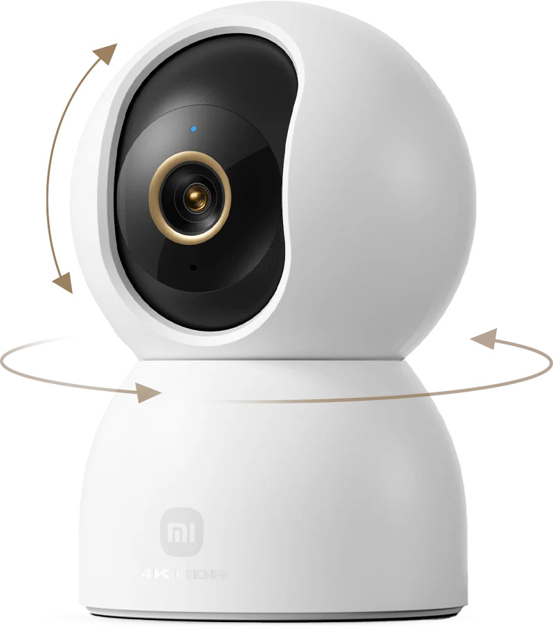 Biała kamera bezpieczeństwa z czarnym obiektywem. Strzałki wskazują funkcje obrotu. Kamera ma logo Mi i tekst 4K HDR.