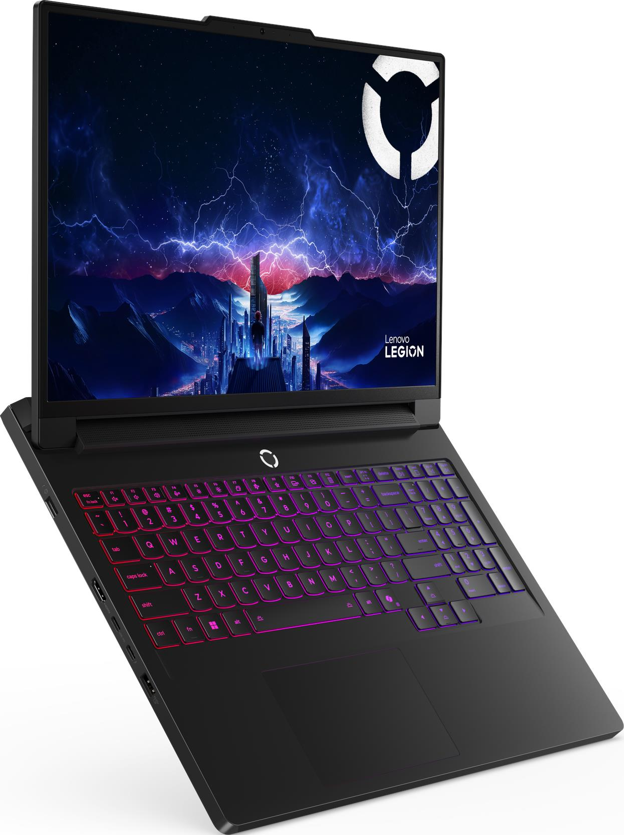 Schwarzes Lenovo Legion Laptop mit beleuchteter Tastatur. Bildschirm zeigt futuristische Stadt mit Blitzen. Lenovo Legion Logo sichtbar.