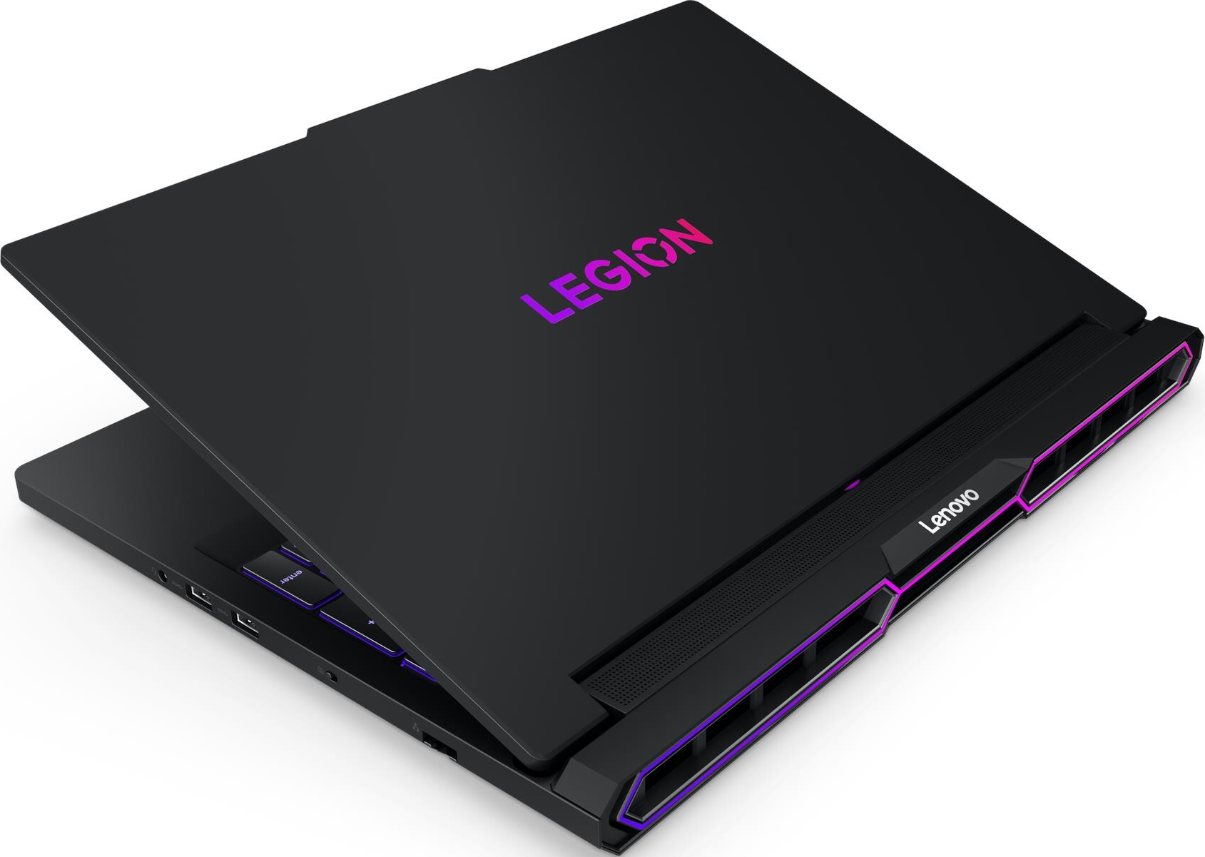Schwarzer Lenovo Legion Laptop, teilweise geöffnet. Rosa und lila Akzente auf der Rückseite, Tastatur sichtbar, Legion Logo.