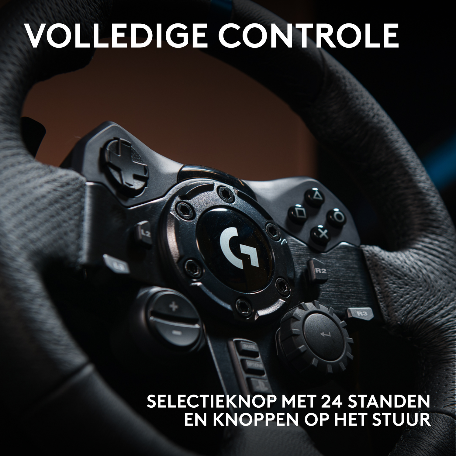 Close-up of a black steering wheel with buttons and a central G logo. Text above reads 'VOLLEDIGE CONTROLE'.