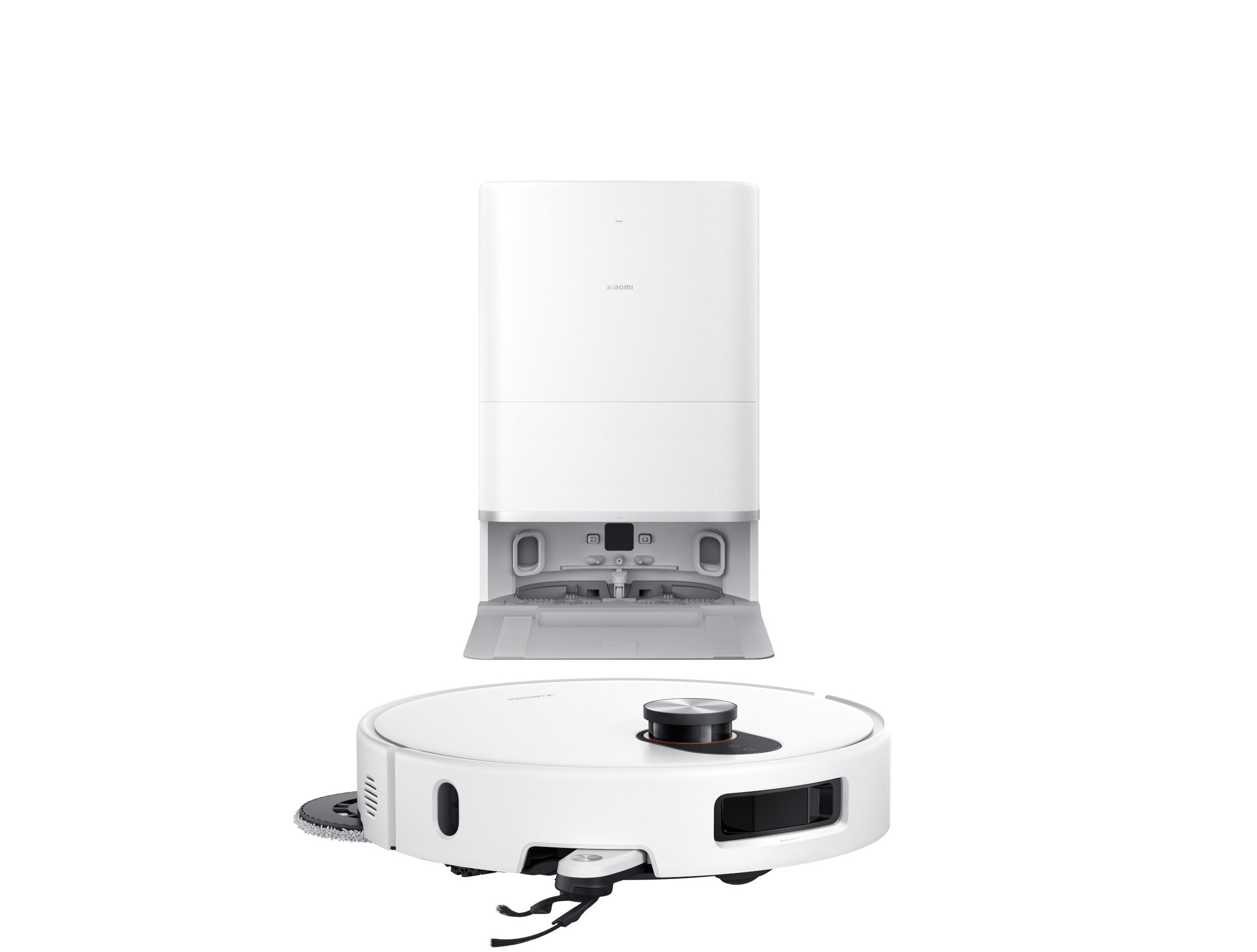 Ein weißer Roboter-Staubsauger und eine Ladestation. Der Staubsauger hat einen schwarzen Deckel. Die Station hat das Xiaomi-Logo.