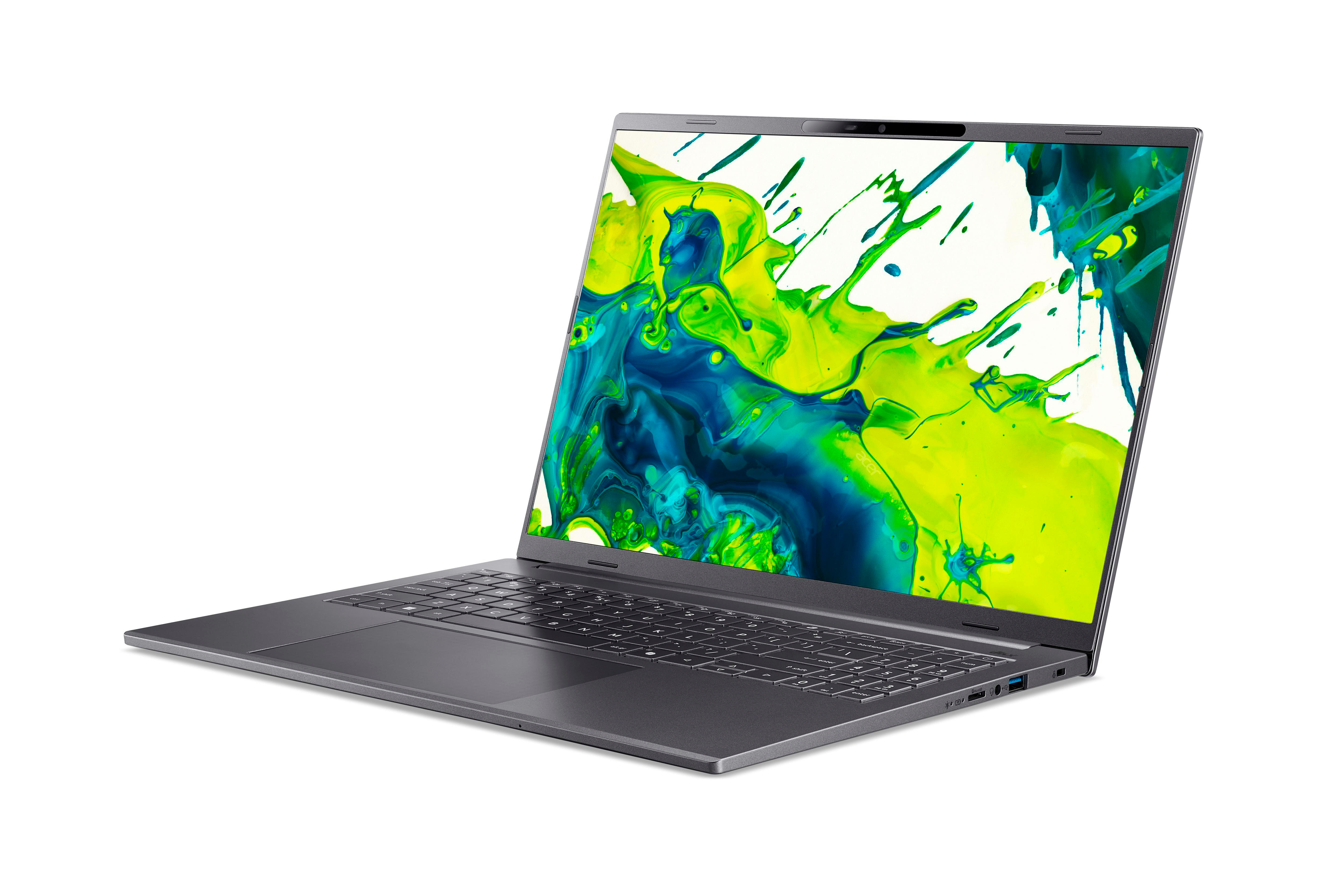 Ein silberner Laptop ist geöffnet und zeigt einen Spritzer aus Grün, Blau und Gelb auf dem Bildschirm. Der Laptop befindet sich auf weißem Hintergrund.