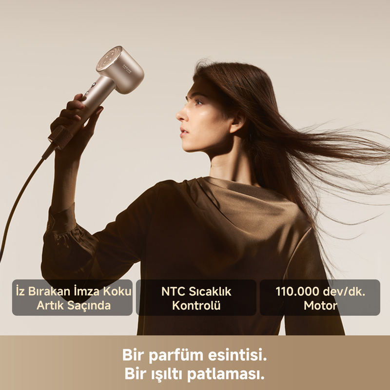 Bir kadın saç kurutma makinesi tutuyor. Arka plan bej bir gradyan. Metin 'imza kokusu', 'sıcaklık kontrolü' içeriyor.