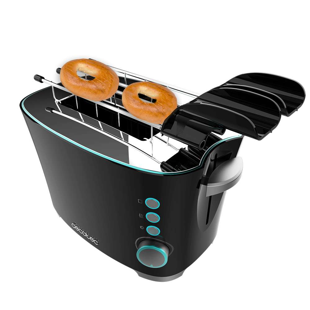 Una tostadora negra con dos bagels. La tostadora tiene detalles turquesa y botones de control. El fondo es blanco.