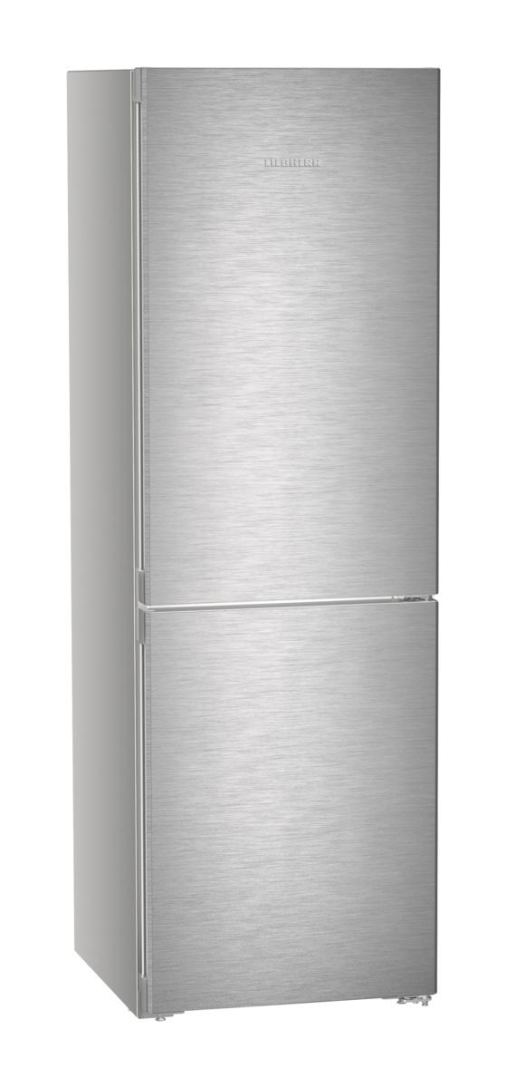 Ein Edelstahlkühlschrank wird gezeigt. Er hat zwei Türen, einen oberen und einen unteren Abschnitt. Der Markenname 'Liebherr' ist sichtbar.