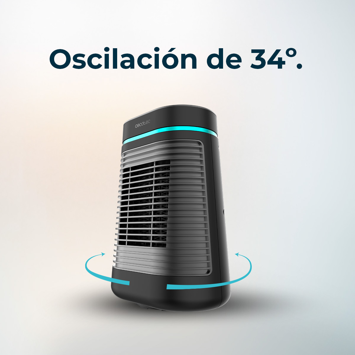 Ventilador oscilante negro y gris con detalles azules. Texto superior: 'Oscilación de 34°.' Flechas indican el movimiento oscilante del ventilador.
