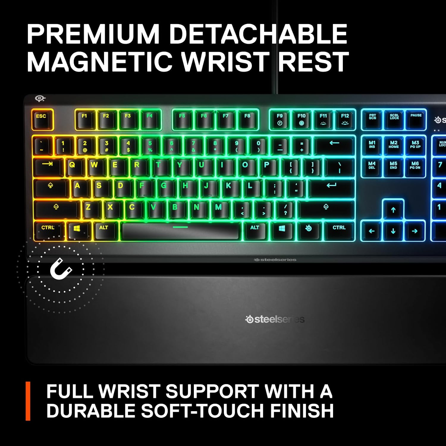Eine schwarze Tastatur mit RGB-Beleuchtung, abnehmbarer Handballenauflage und SteelSeries-Logo.