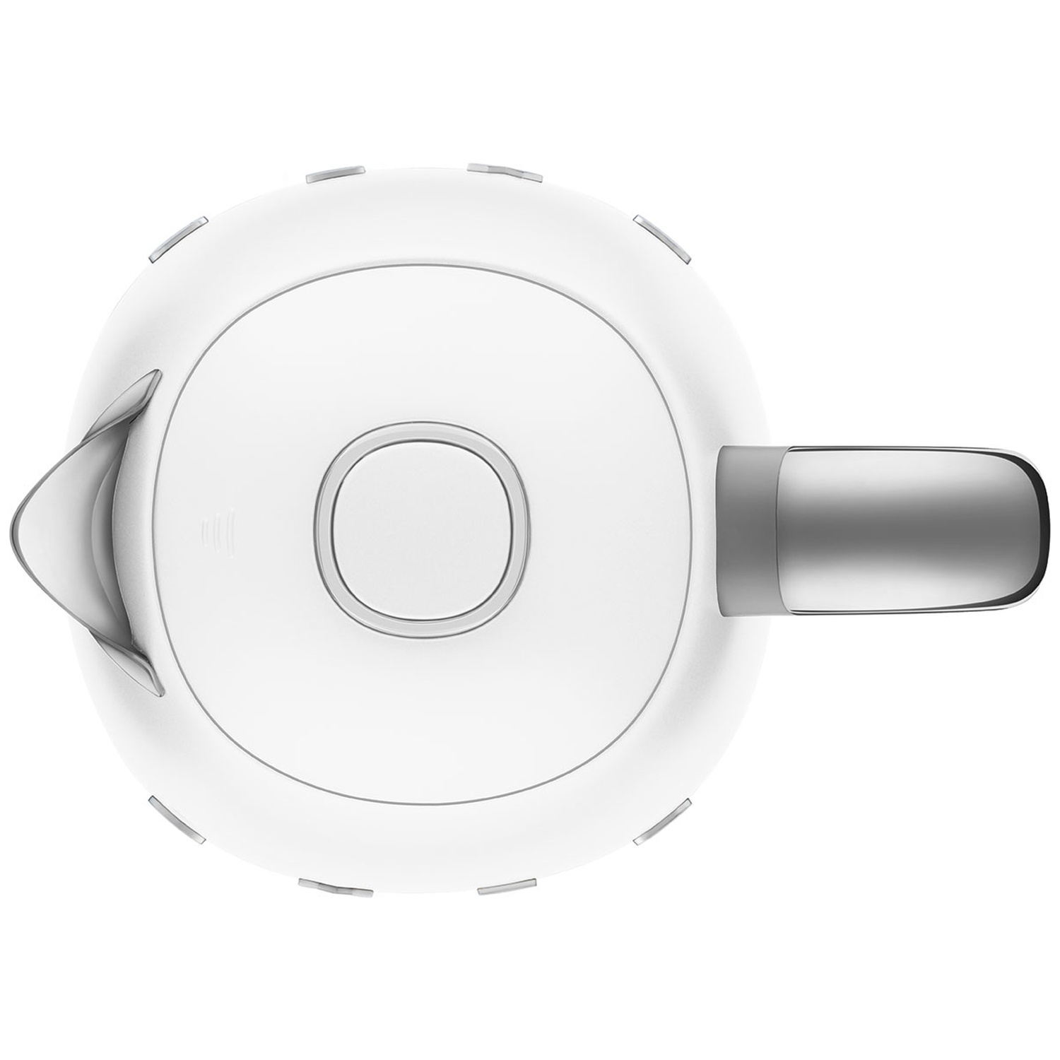 Vue de dessus d'une bouilloire électrique blanche avec une poignée et un bec verseur argentés. Un bouton circulaire est au centre.