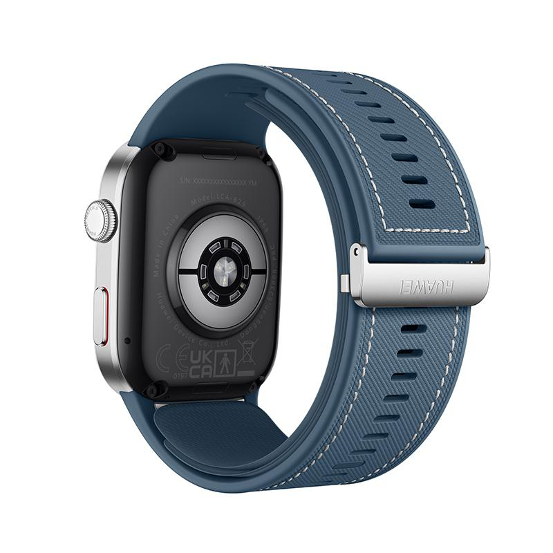 Eine Huawei-Smartwatch mit blauem Armband. Das Zifferblatt ist schwarz mit silbernen Details. Das Armband hat weiße Nähte.