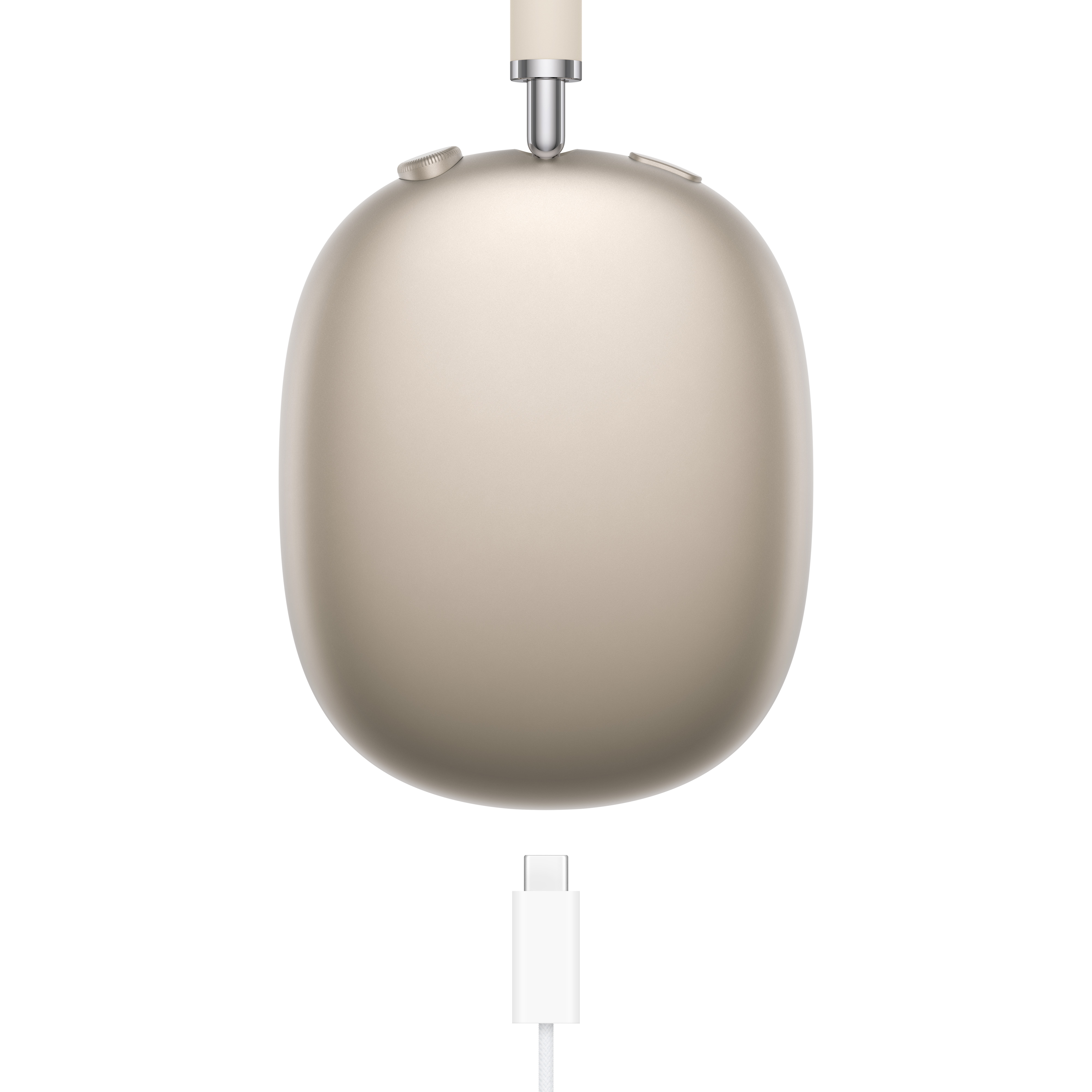 Beyaz arka plan üzerinde gümüş metal üstü ve beyaz USB-C kablosu olan bej kulaklıklar. Kulaklıklar ortalanmıştır.