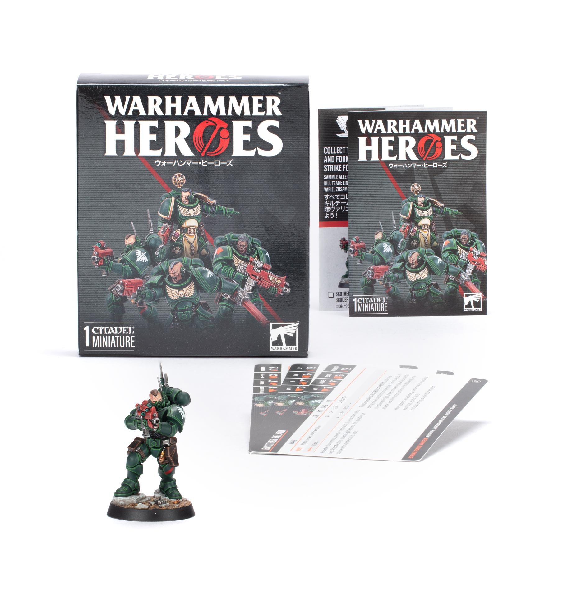 Warhammer Heroes-Boxset mit Miniaturen und Karten. Das Set zeigt grün gepanzerte Space Marines und rote Waffen.