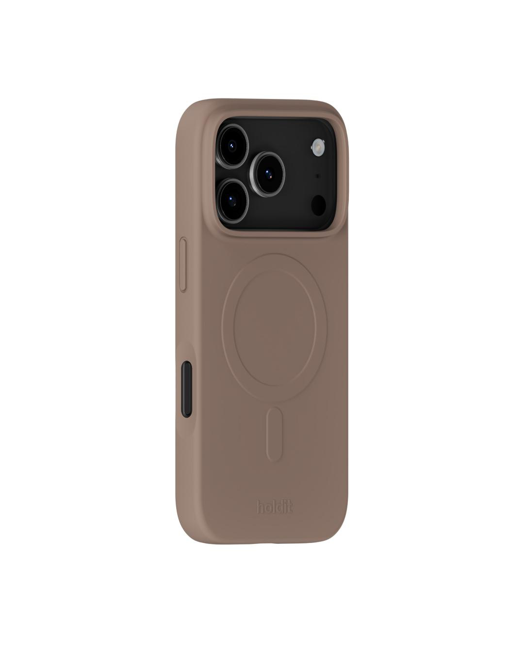 Eine braune iPhone-Hülle mit drei Kameralinsen und einem Blitz. Die Hülle hat ein kreisförmiges Design und der Markenname 'holdit' ist sichtbar.
