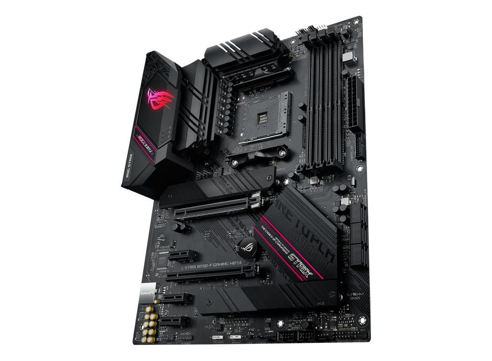 Ein schwarzes Motherboard mit ROG STRIX-Branding. Zu den Merkmalen gehören Steckplätze für RAM, CPU und Erweiterungskarten. Das Board hat rote Akzente.