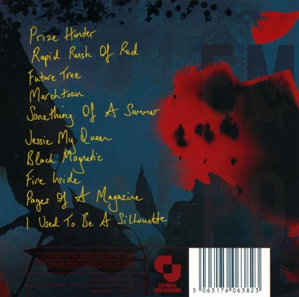 Albumcover mit gelben Songtiteln, roter Sprühfarbe und Barcode. Zu den Titeln gehören Prize Hinder, Rapid Rush Of Red und I Used To Be A Silhouette.
