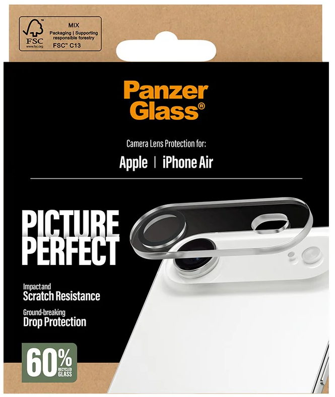 Eine PanzerGlass-Verpackung. Sie zeigt den Kameraschutz für Apple iPhone Air. Zu den Merkmalen gehören Aufprall-, Kratz- und Sturzschutz.