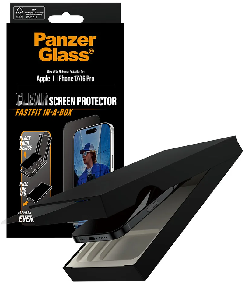 Eine schwarze Schachtel mit Panzer Glass Displayschutzfolie, einem Telefon und einer Person auf dem Bildschirm. Text: Clear Screen Protector, Fastfit in a box.