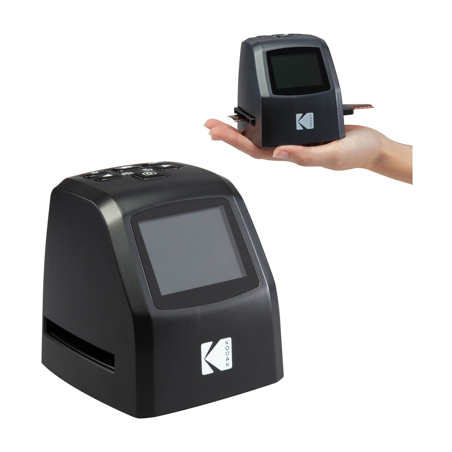 Due scanner per pellicole Kodak neri. Uno è tenuto in mano, l'altro è su una superficie. Entrambi hanno schermi e il logo Kodak.