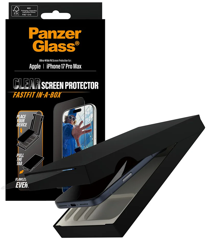Eine Schachtel mit PanzerGlass-Displayschutzfolie für das iPhone 17 Pro Max. Die Schachtel ist geöffnet und zeigt das Telefon und den Schutz.