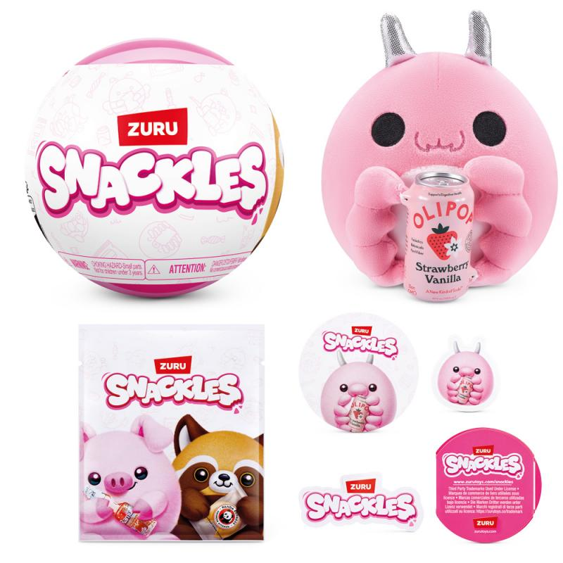 Eine Sammlung von Snackles-Spielzeugen. Enthält ein rosa Plüschtier mit einer Getränkedose, ein rundes Spielzeug und ein Paket mit Figuren.
